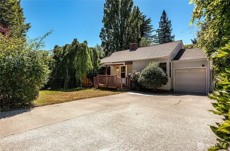 8447 35th Avenue SW Seattle WA 98126