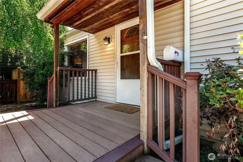 8447 35th Avenue SW Seattle WA 98126