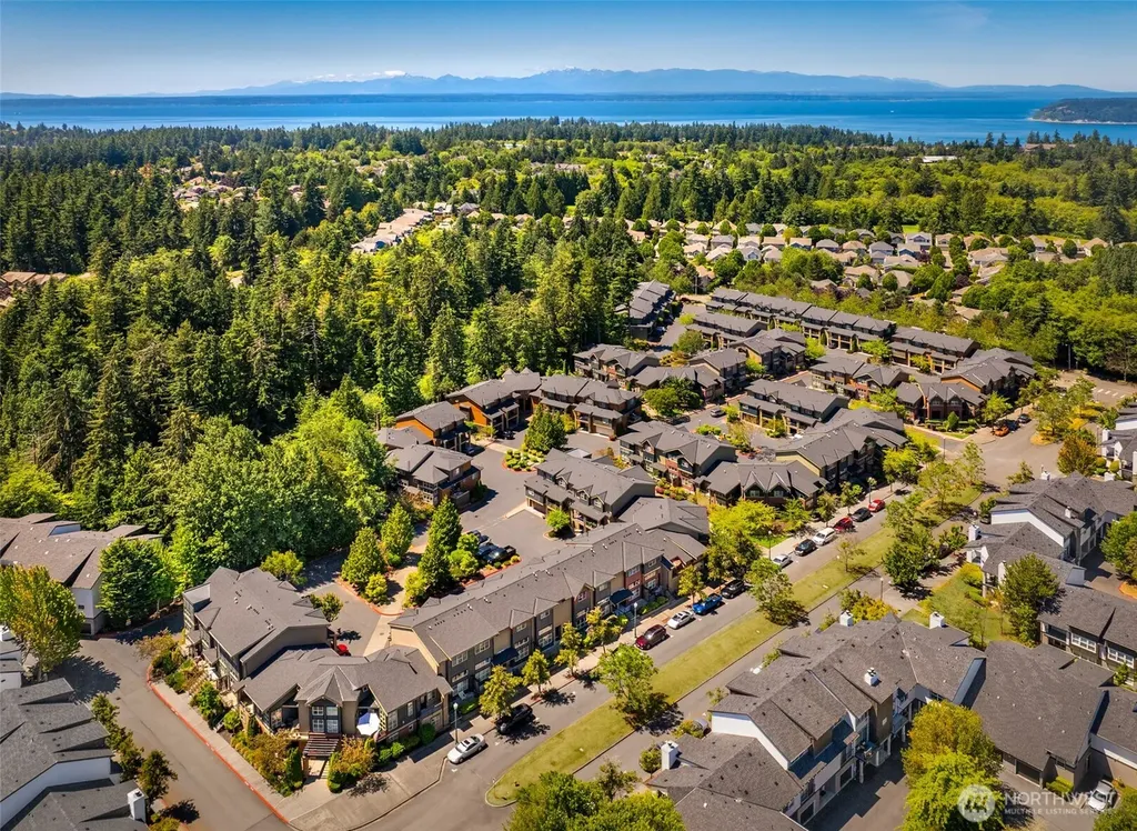 4810 Pointes Drive Mukilteo WA 98275