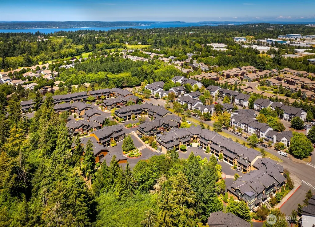 4810 Pointes Drive Mukilteo WA 98275