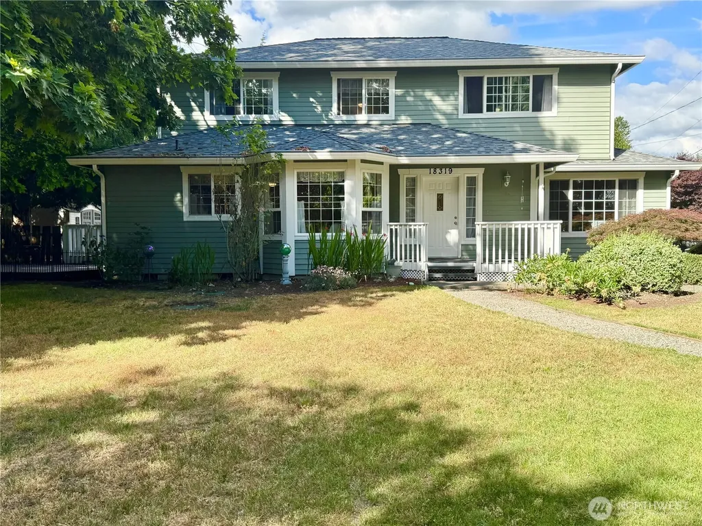 18319 Driftwood Drive E Lake Tapps WA 98391