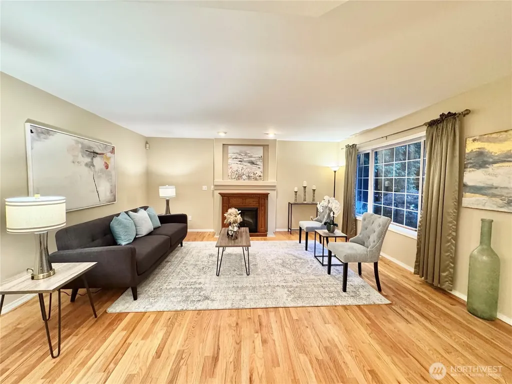 18319 Driftwood Drive E Lake Tapps WA 98391