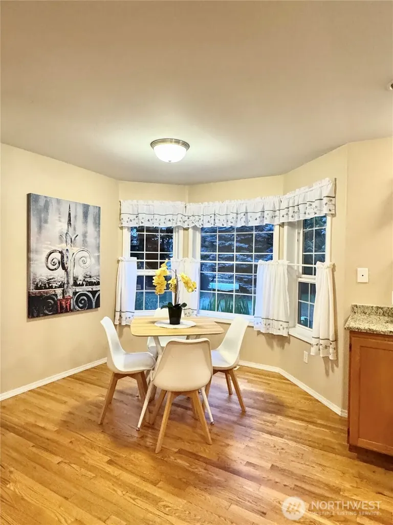 18319 Driftwood Drive E Lake Tapps WA 98391