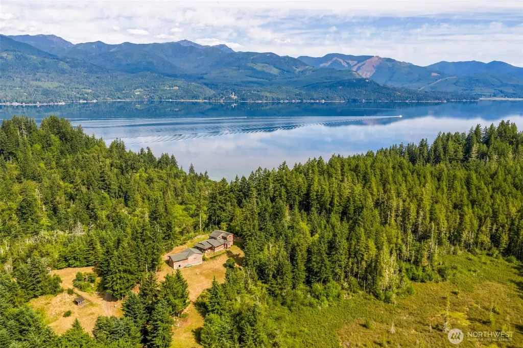 21825 Open Range Drive NW Seabeck WA 98380