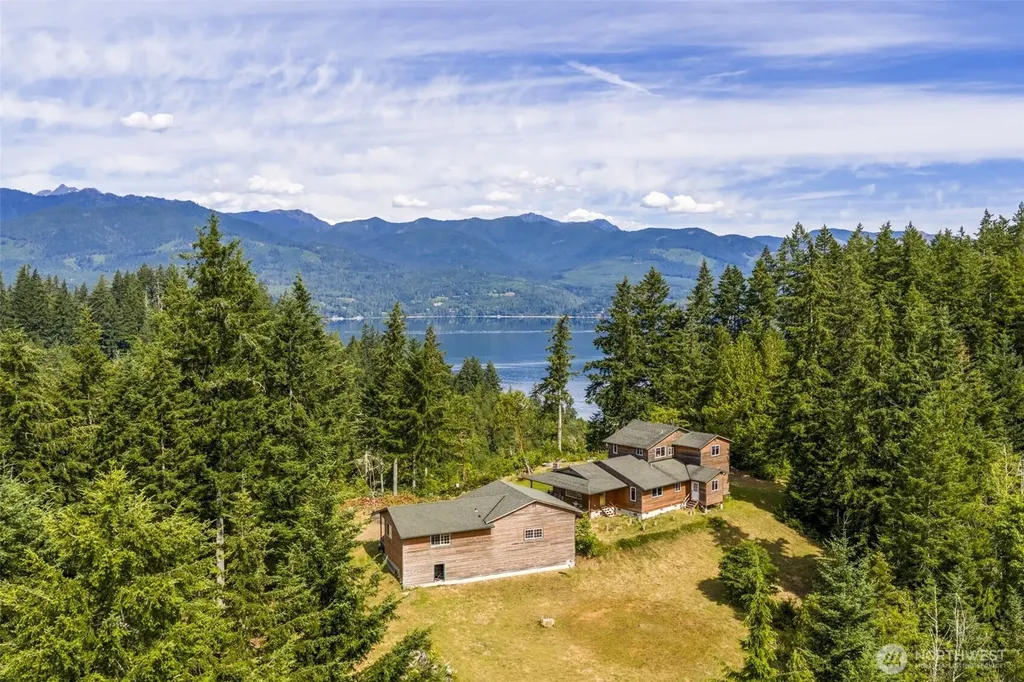 21825 Open Range Drive NW Seabeck WA 98380