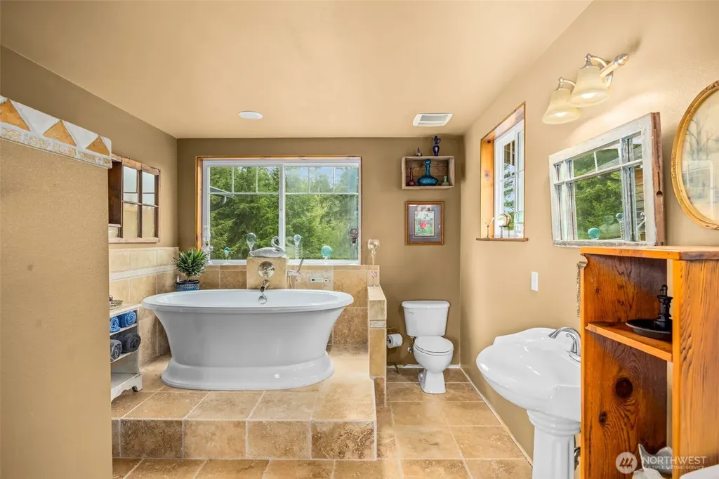 21825 Open Range Drive NW Seabeck WA 98380