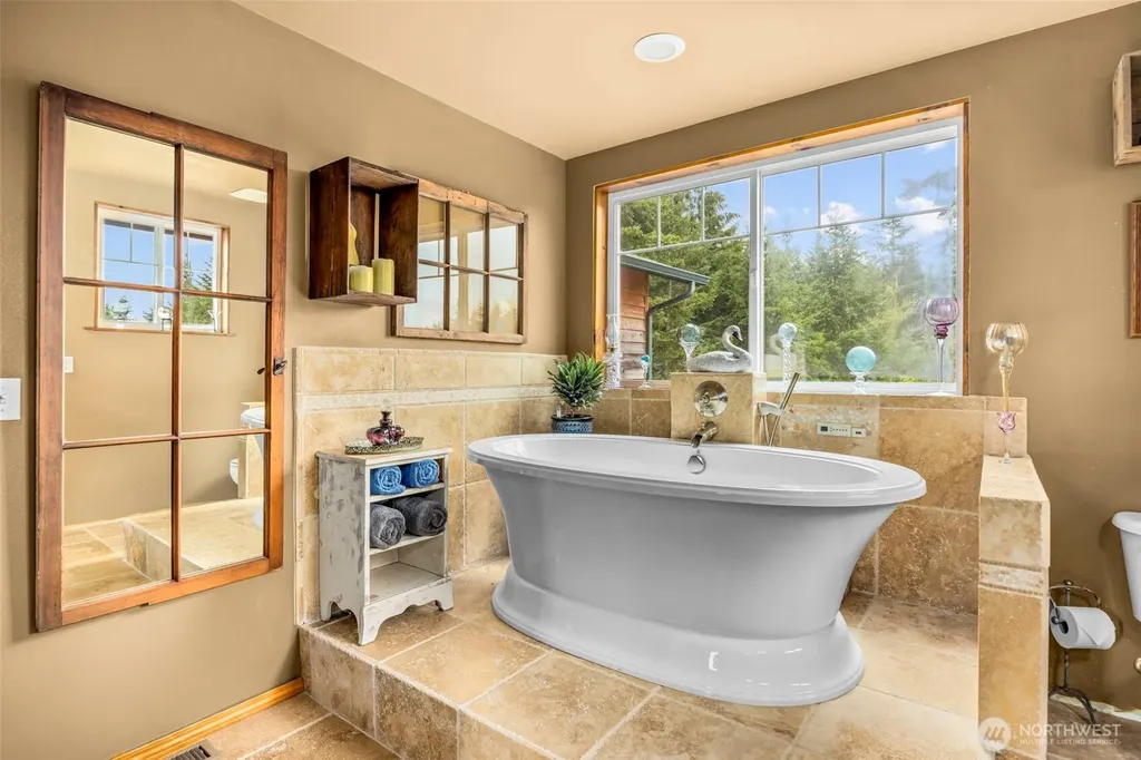 21825 Open Range Drive NW Seabeck WA 98380