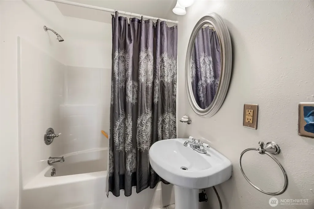 21825 Open Range Drive NW Seabeck WA 98380