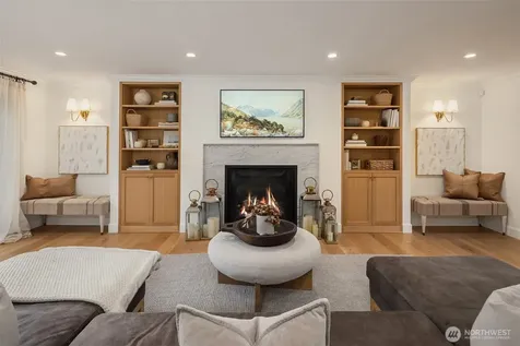 7306 Island Crest Way Mercer Island WA 98040