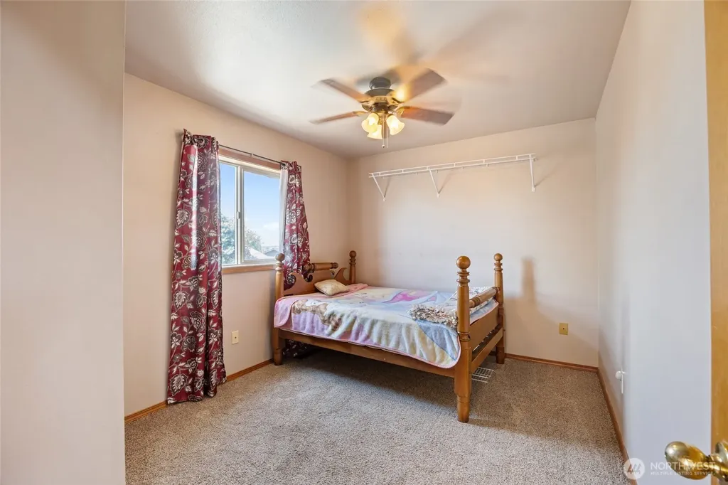 2226 S Belair Drive Moses Lake WA 98837