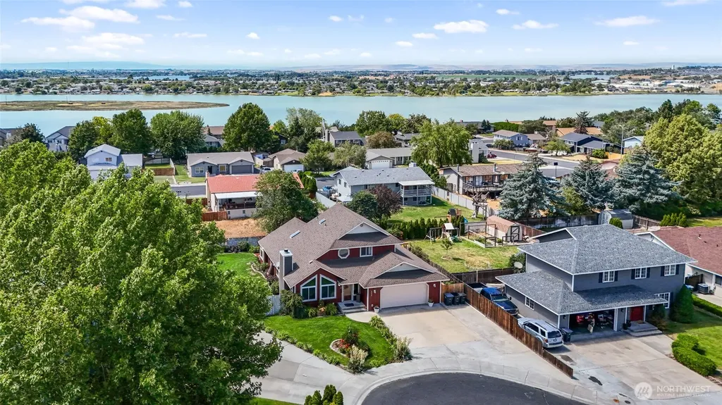 2226 S Belair Drive Moses Lake WA 98837