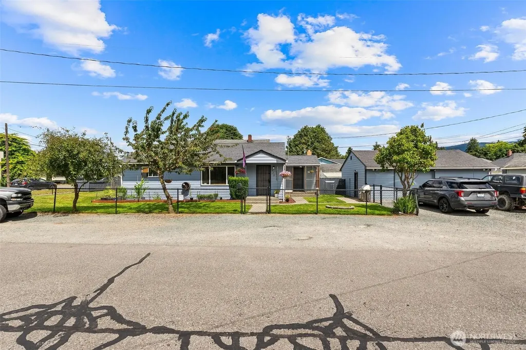 410 Pacific Street Sedro Woolley WA 98284