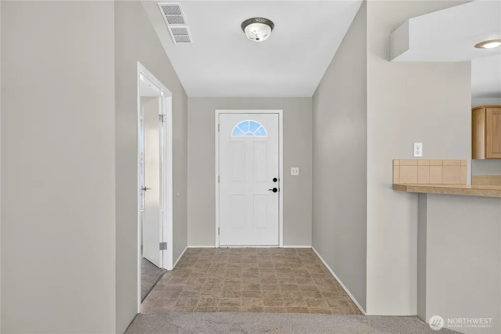 204 Davidson Boulevard SW Mattawa WA 99349
