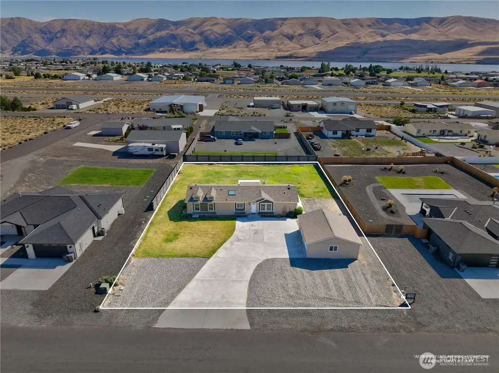 204 Davidson Boulevard SW Mattawa WA 99349