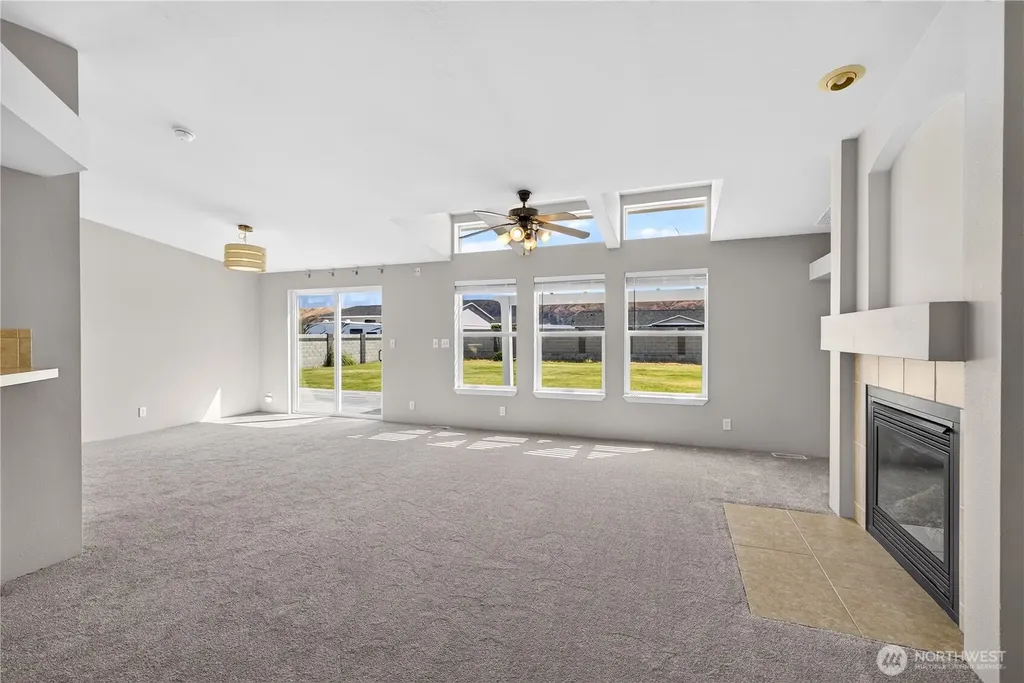204 Davidson Boulevard SW Mattawa WA 99349
