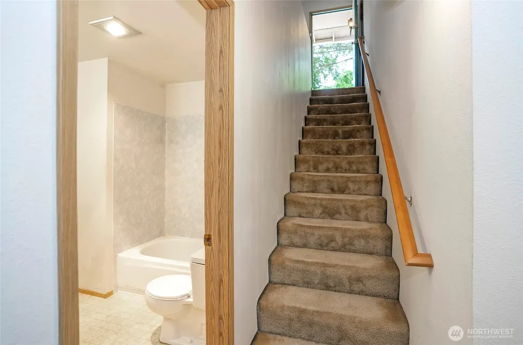 5208 63rd Avenue Ct W University Place WA 98467
