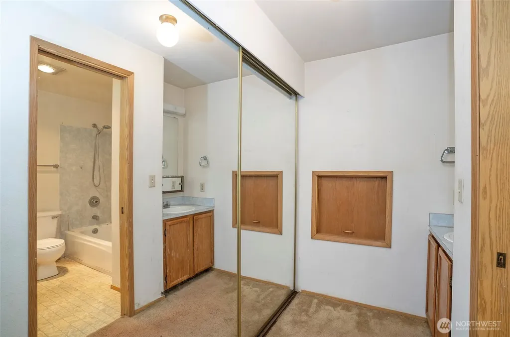 5208 63rd Avenue Ct W University Place WA 98467