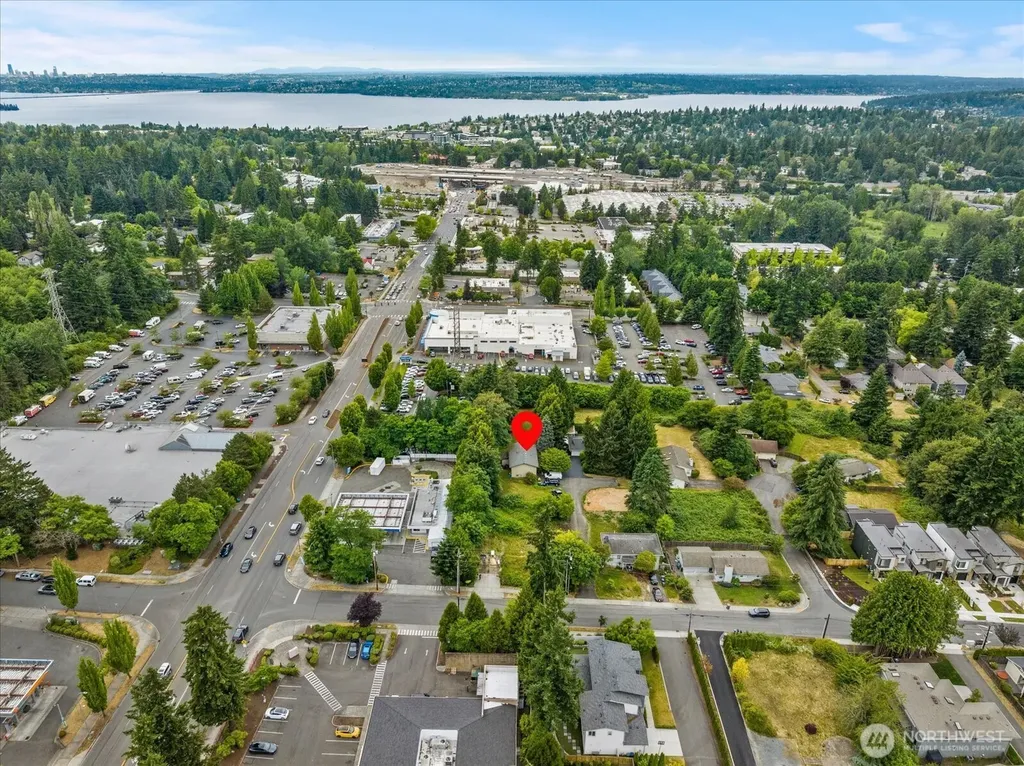 8519 126th Avenue NE Kirkland WA 98033