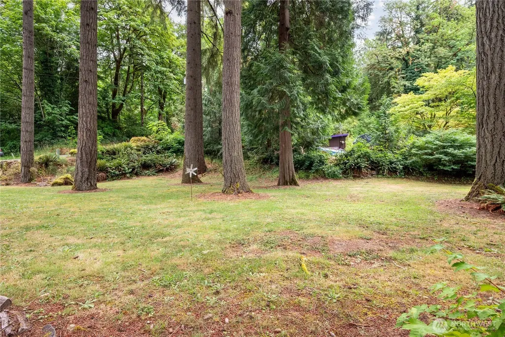 211 Laverne Drive Kalama WA 98625