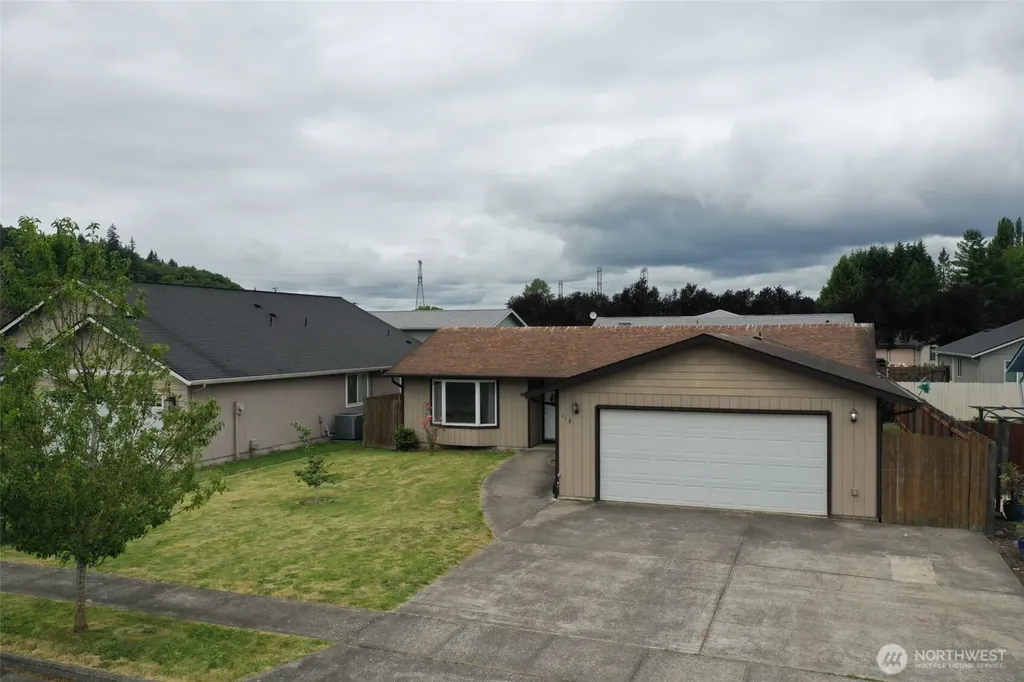 118 Janice Avenue Longview WA 98632