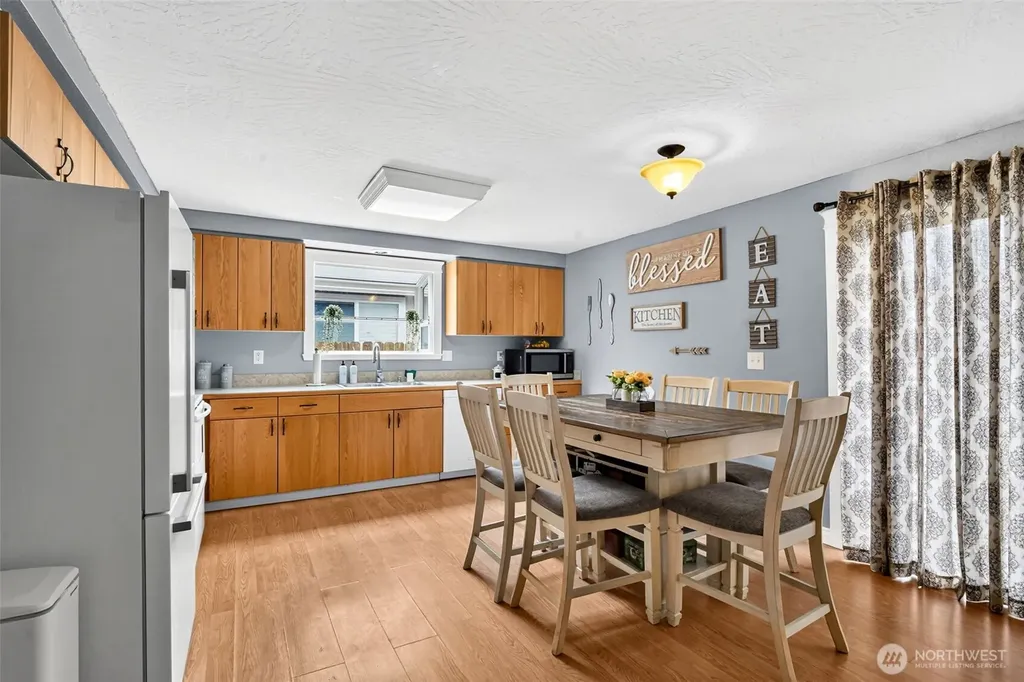 118 Janice Avenue Longview WA 98632