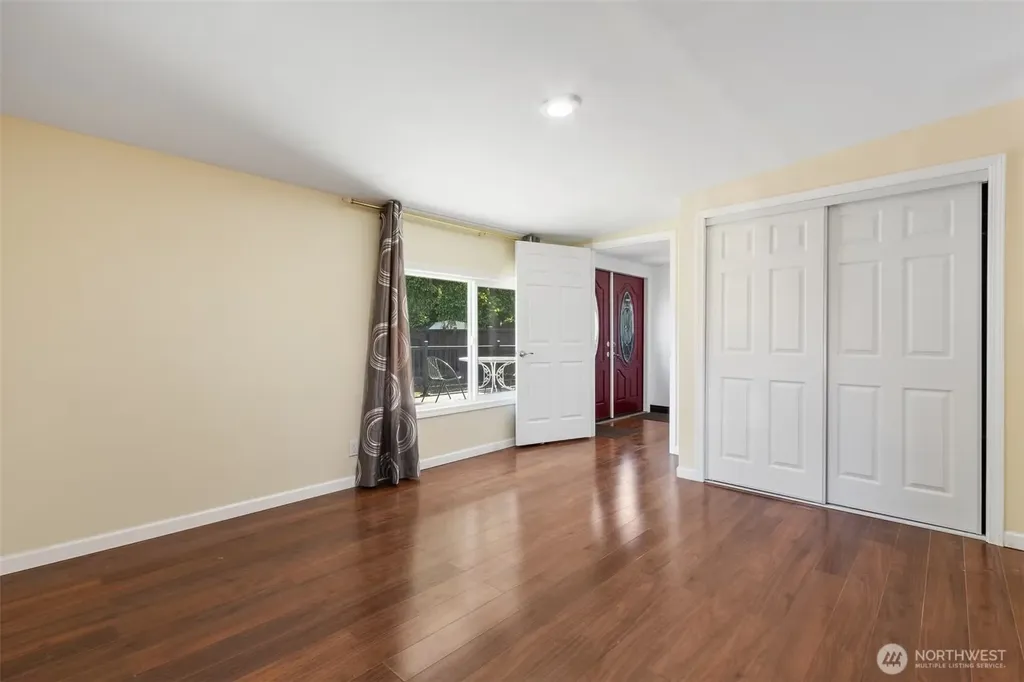 5004 188th Street SW Lynnwood WA 98037