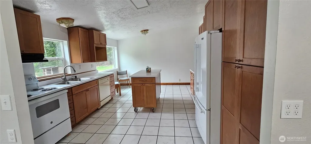 113 Skinner Road Randle WA 98377