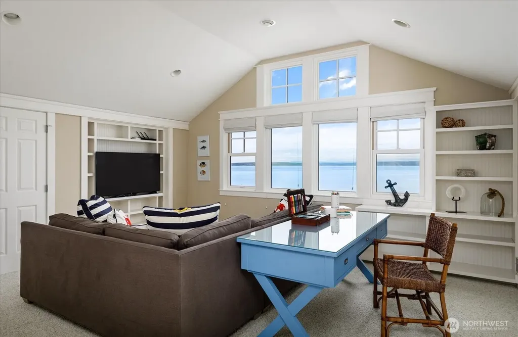 5936 Cedar Street Freeland WA 98249