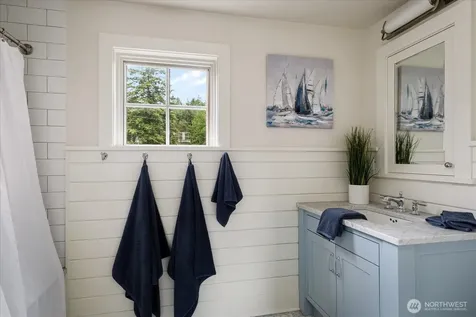 5936 Cedar Street Freeland WA 98249