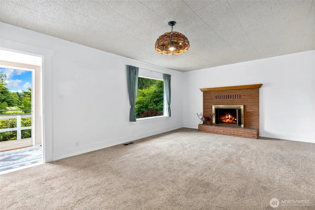 13312 19th Avenue NE Tulalip WA 98271