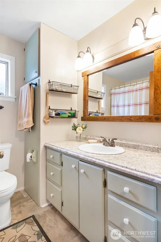 13312 19th Avenue NE Tulalip WA 98271