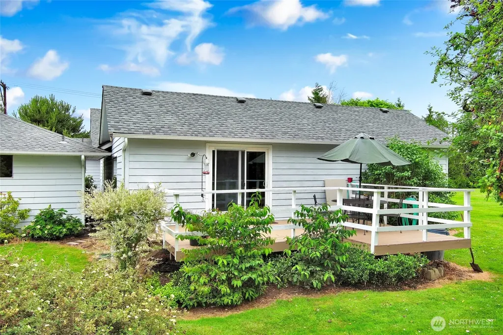 13312 19th Avenue NE Tulalip WA 98271