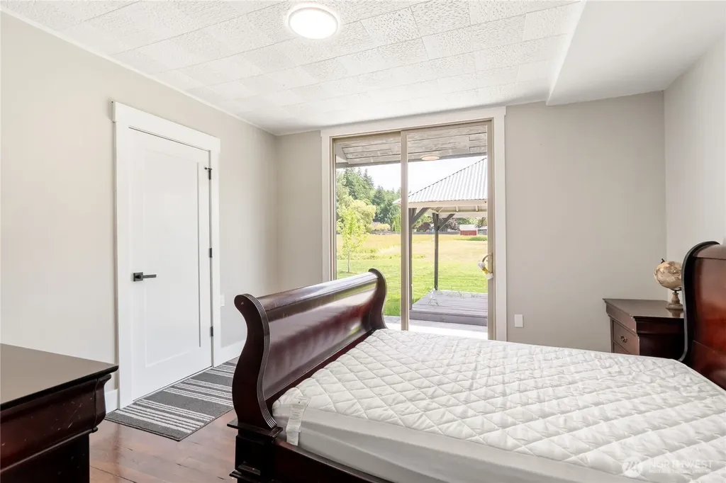 606 N 5th Street Elma WA 98541