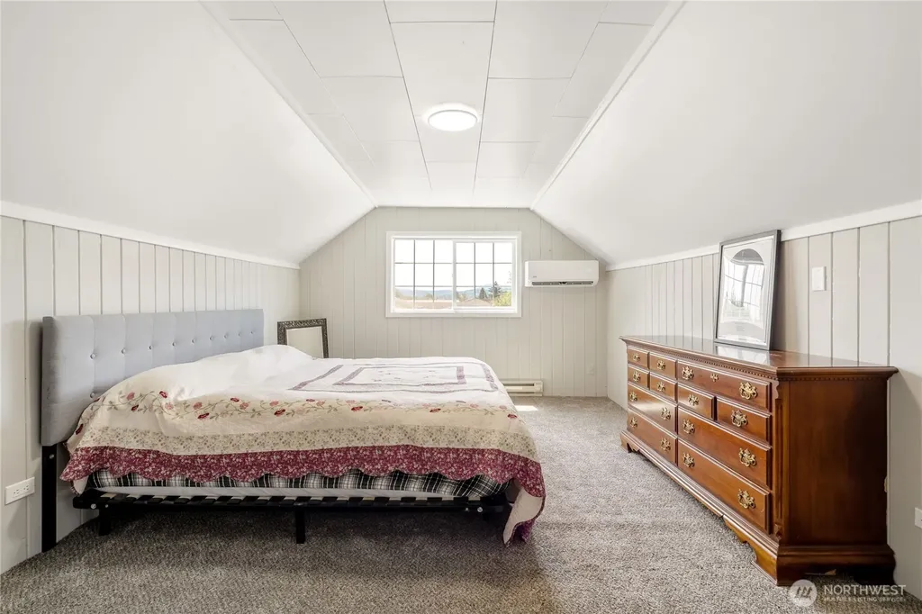 606 N 5th Street Elma WA 98541