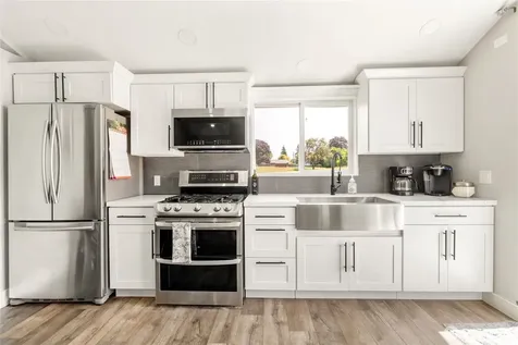 606 N 5th Street Elma WA 98541
