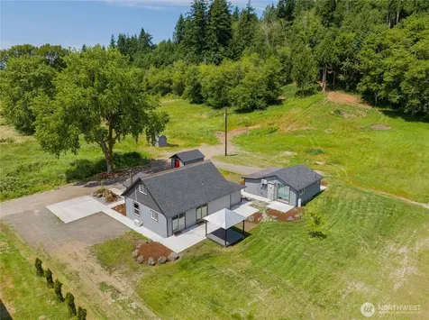 606 N 5th Street Elma WA 98541