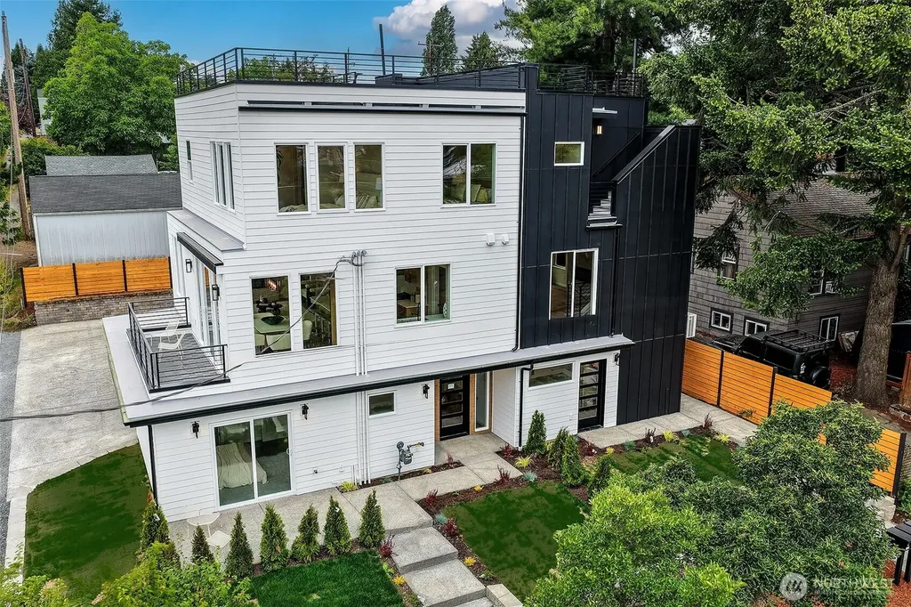 9815 Linden Avenue N Seattle WA 98103