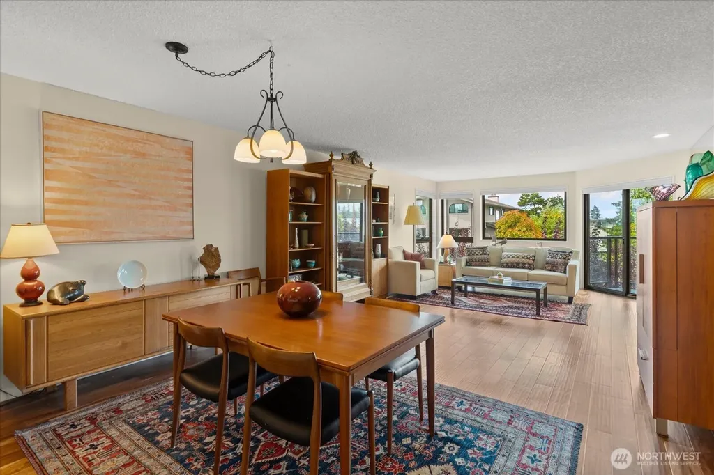 524 Maple Street Edmonds WA 98020