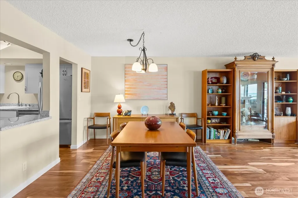 524 Maple Street Edmonds WA 98020