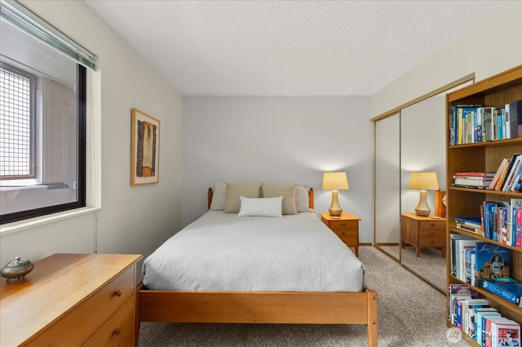 524 Maple Street Edmonds WA 98020