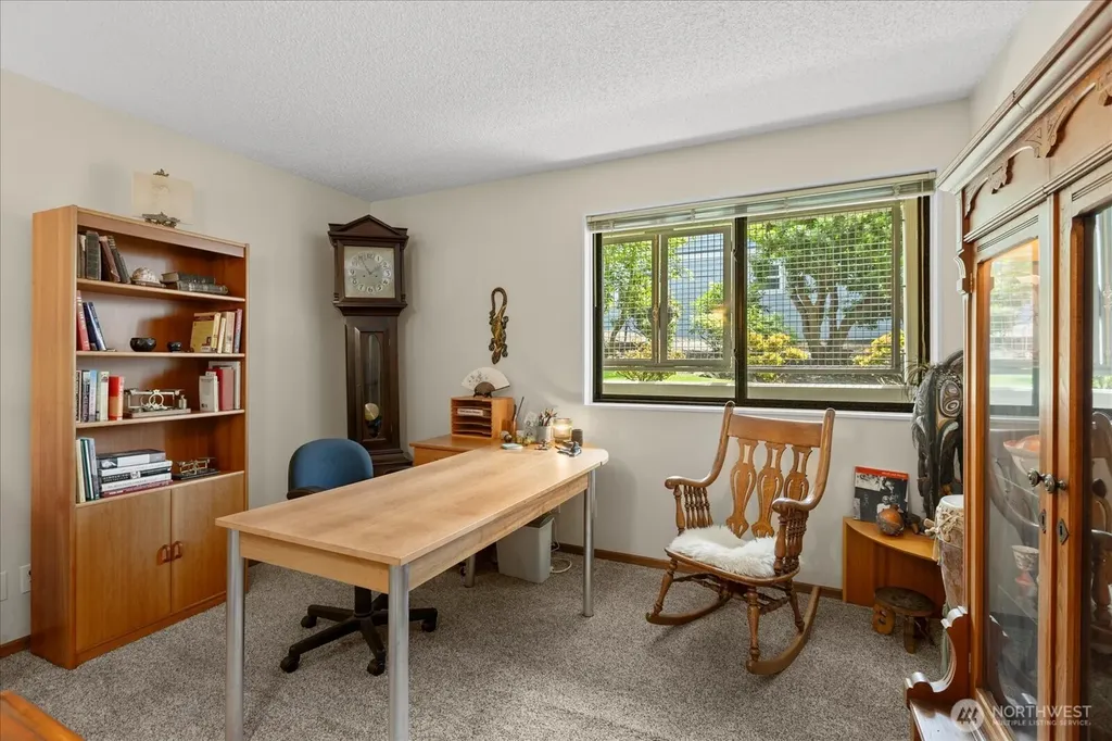 524 Maple Street Edmonds WA 98020