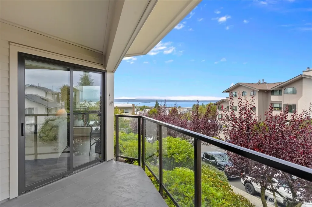 524 Maple Street Edmonds WA 98020