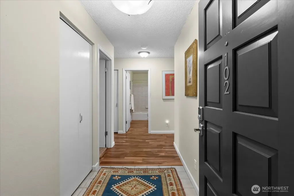 524 Maple Street Edmonds WA 98020
