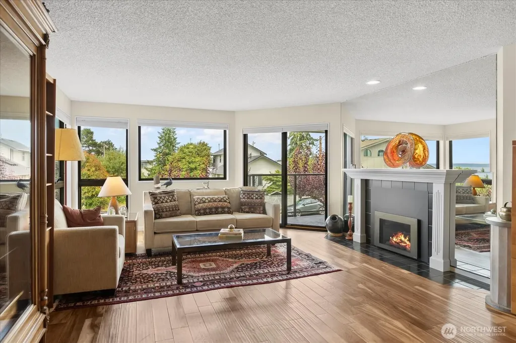 524 Maple Street Edmonds WA 98020