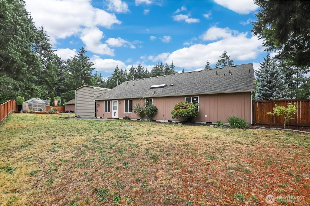 19411 112th Avenue E Graham WA 98338
