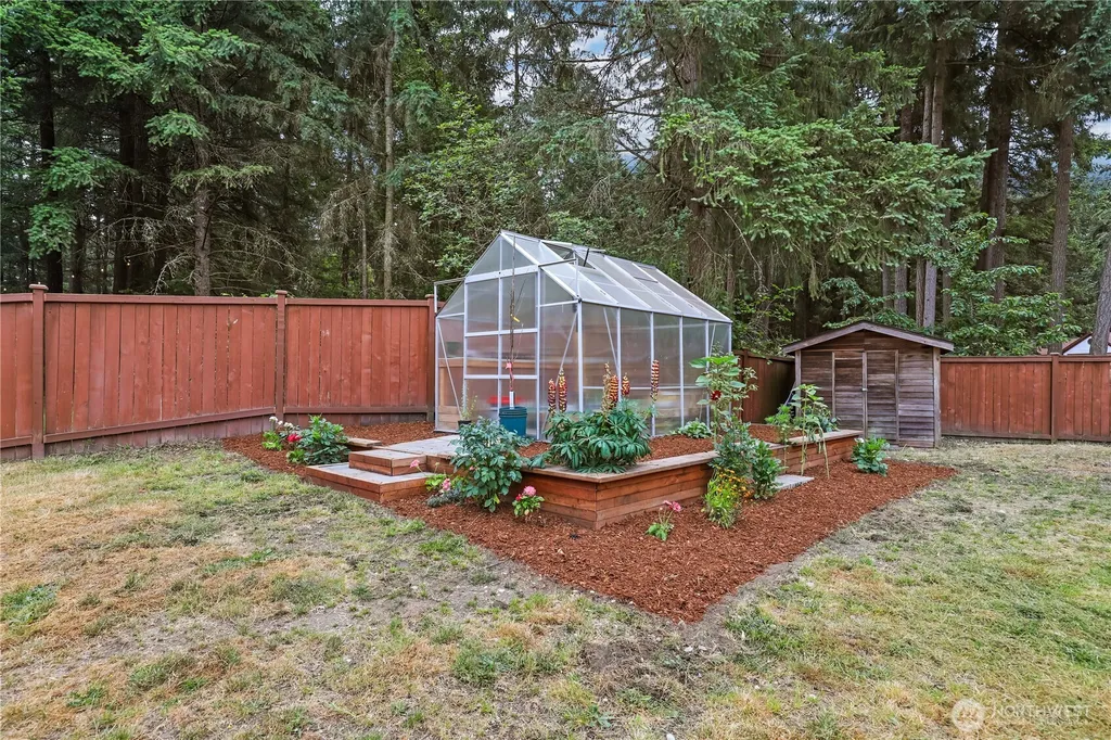19411 112th Avenue E Graham WA 98338