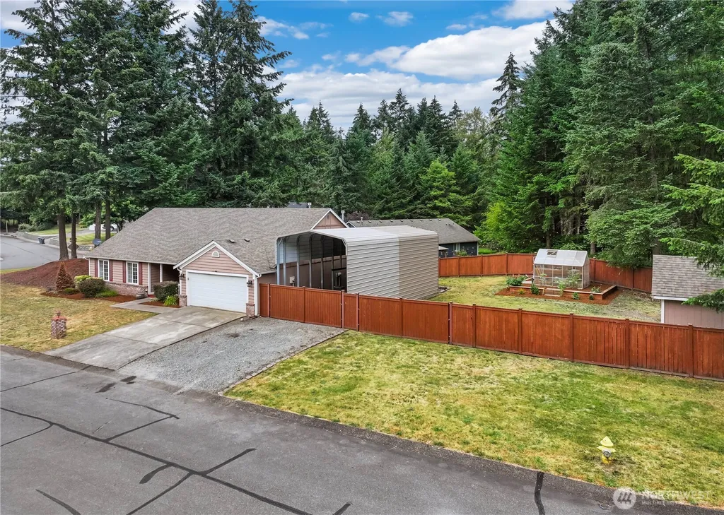 19411 112th Avenue E Graham WA 98338