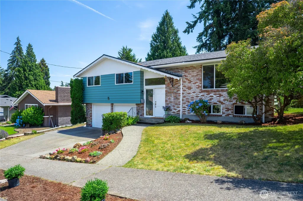 5230 N 10th Street Tacoma WA 98406