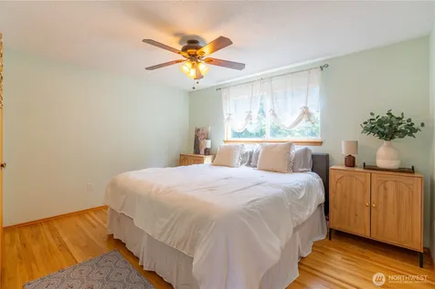 5230 N 10th Street Tacoma WA 98406
