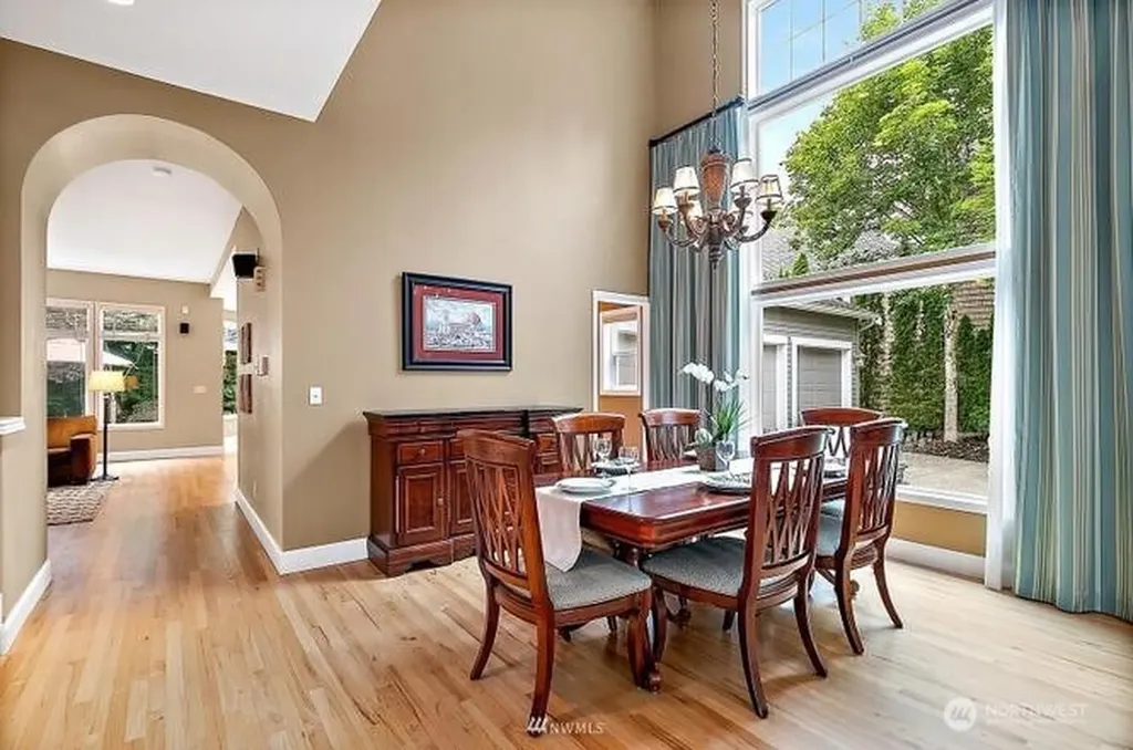 24504 SE 3rd Court Sammamish WA 98074